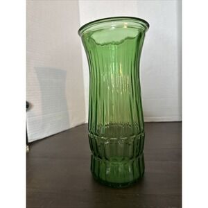 E O Brody Tall Emerald Green Swirled Glass Vase Cleveland Ohio 8.5" Tall